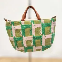 ミナペルホネンthoroughbred ポシェット　ハンドメイド 60108Bミナペルホネンハンドメイドファーポシェット - メルカリ