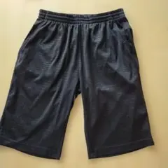 CLOSSHI SPORTS ハーフパンツ ショートパンツ　ブラック　黒　Lのサムネイル