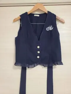 axes femme ポエティック ベスト 紺色