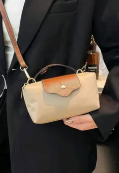 Item thumbnail for item 89406633-4625-4a62-8e3a-b329a89f5fd5