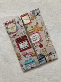 ポケットティッシュケース（A423）猫のお茶会柄ハンドメイド綿麻