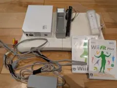 Wii本体 + Wii Fit Plus + Wii Fit