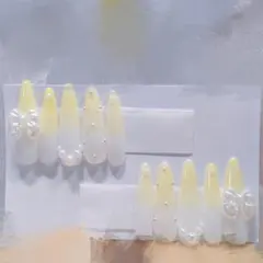 ネイルチップ　フレンチガーリー　量産型　韓国　ワンホン　黄色　キルティング