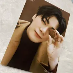 Item thumbnail for item d8ba93c2-62bf-4a22-82f9-75855afcc910