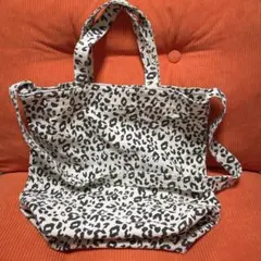 シ*ウ様 緊急値下げ！ヒョウ柄キャンバストートバッグ