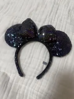 【値下げ中】ミニー耳カチューシャ 黒と紫 スパンコール