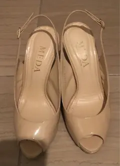 MEDA パンプス