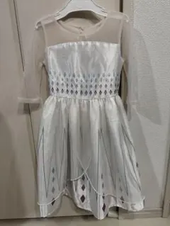 Disneyストア エルサ衣装　サイズ100