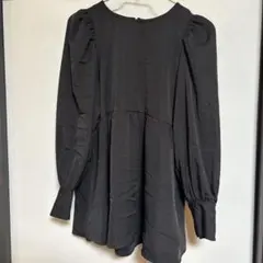 プロズヴェール　ペプラム　トップス　ドット