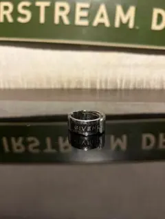GIVENCHY Spoon ring 16号