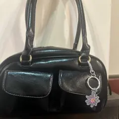 Item thumbnail for item 9b0b14e1-ddc9-4a4e-8da8-263bc6de1456