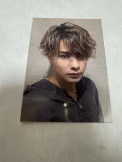 海沼流星 フォトプロップス 直筆サイン入り 海沼流星 フォトプロップス 直筆サイン入り 海沼流星 フォトプロップス