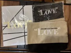 【嵐　ARASHI】LOVEツアーパンフレット&ポーチ計３点セット