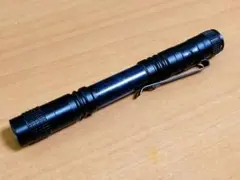 UVライト 365nm 電池式のサムネイル