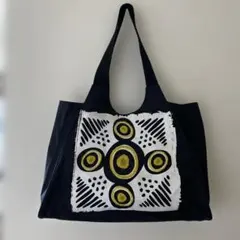 アフリカのトーテム幾何学柄トートバッグ 大容量 ポーチ付き