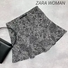 ザラ　ZARA　ミニスカート　フレア　総柄　モノトーン　小さめ　モード系