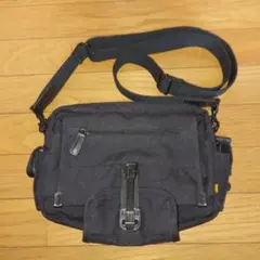 Item thumbnail for item b511ca83-18e8-4cb5-8bdd-e5065e23c5f4