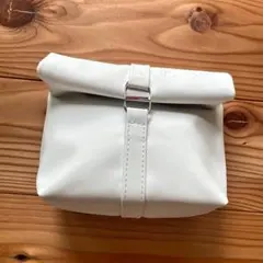 【新品未使用】DIOR ディオール 最新ノベルティ ロールトップ ポーチ 白のサムネイル