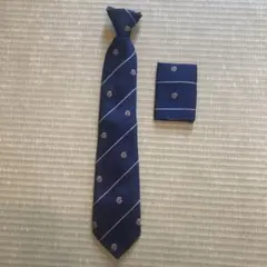 子供用　フォーマルネクタイ　チーフ　セット ネイビー