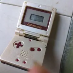 任天堂 ゲームボーイアドバンスSP ミニチュア キーホルダー - メルカリ