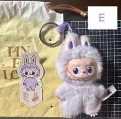 ラブブ LABUBU PIN FOR LOVE ぬいぐるみペンダント Ｅ 紫