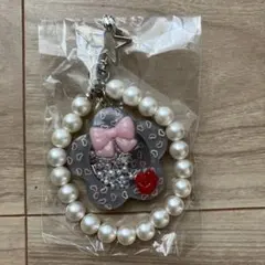 キーホルダー　ハート　リボン　ビーズ
