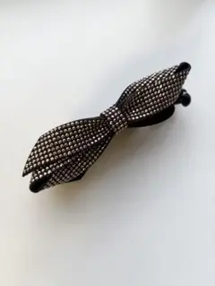 未使用バナナクリップ リボン スタッズ風