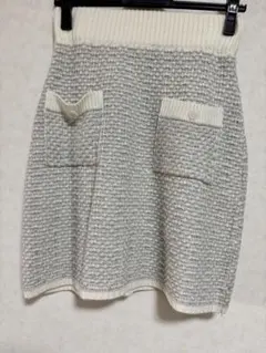 TORTEのタイトミニスカート、サイズM。