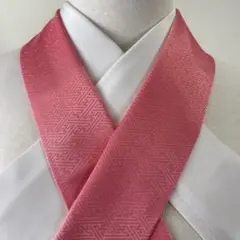 ピンク 幾何学模様 重ね襟