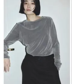 MIESROHE ツイストディティールクロップドTシャツ - メルカリ