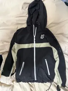 Luz e Sombra ウィンドブレーカー