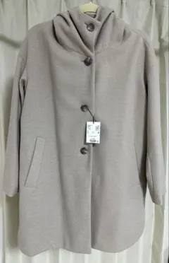 [新品未使用タグ付き]SALOON・フード付きコート・ベージュ・サイズ36