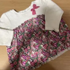 ハローキティ 花柄 トップス 90サイズ　　センスオブワンダー