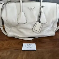 PRADAプラダCERVO BN2759革製バッグオフホワイトカードあり