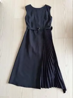 アルアバイル　アシンメトリープリーツドッキングワンピースのサムネイル
