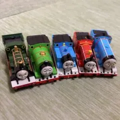 トミカ きかんしゃトーマス 5台セットのサムネイル
