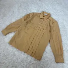 ☆美品☆ leilian 長袖 ブラウス ベージュ系ゴールドボタン付きのサムネイル