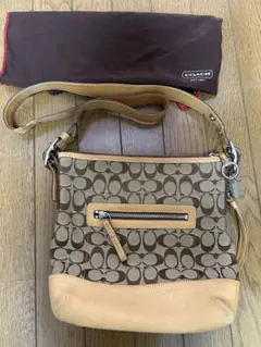 【USA製】COACH ロゴ柄 ショルダーバッグ