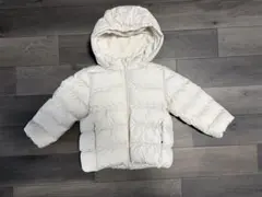 【新品未使用】ユニクロ　100サイズダウン