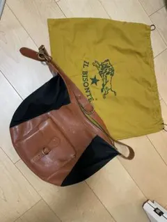 IL BISONTE ショルダーバッグ イルビゾンテ ブラウン/ブラック