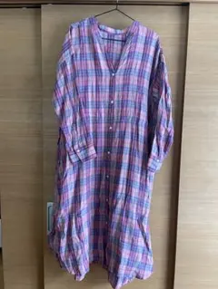 レリューム　ピンク系チェック 長袖シャツワンピース