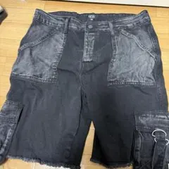 boohooMAN デニムカーゴショーツ ブラック 34インチのサムネイル