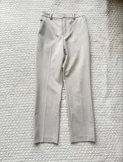 UNIQLO スマートアンクルパンツ　ベージュ スラックス XS