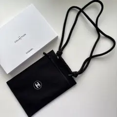 CHANEL スマホポーチ ノベルティ