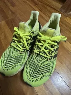 adidas ウルトラブースト イエロー×ブラック　28cm