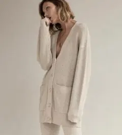 ZARA ポケット 付き ニット カーディガン