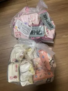 ばら売り可：SPY×FAMILY キャラクター ポーチセット アーニャ