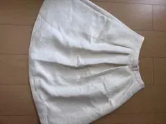 Apuweiser-riche ホワイト フレアスカート サイズ0