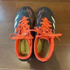 【7/7処分】adidas PREDATOR サッカーシューズ 21cmのサムネイル