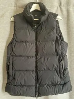 AZUL 黒 ダウンベスト　アズール　値下げ